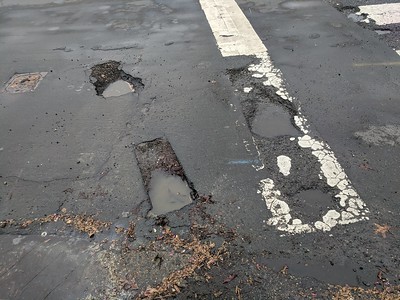 pothole.jpg